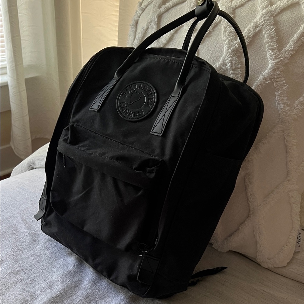 Fjallraven KANKEN NO. 2 BLACK LAPTOP 15 Backpack
